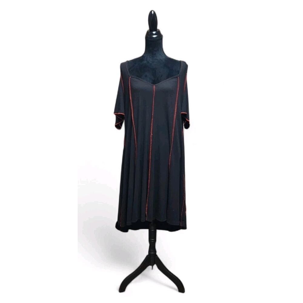 Romwe Women's Plus 4X Black Cold Shoulder Whimsigoth Flowy Black Casual Dress